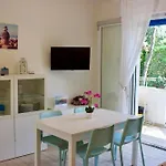 דירה Antonietta 4, Relax Nella Pineta