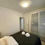 Antonietta 4, Relax Nella Pineta ביביונה